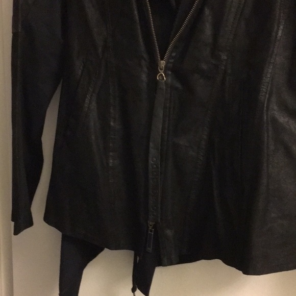 Goat leather jacket with attached cotton hoodie - Picture 5 of 6